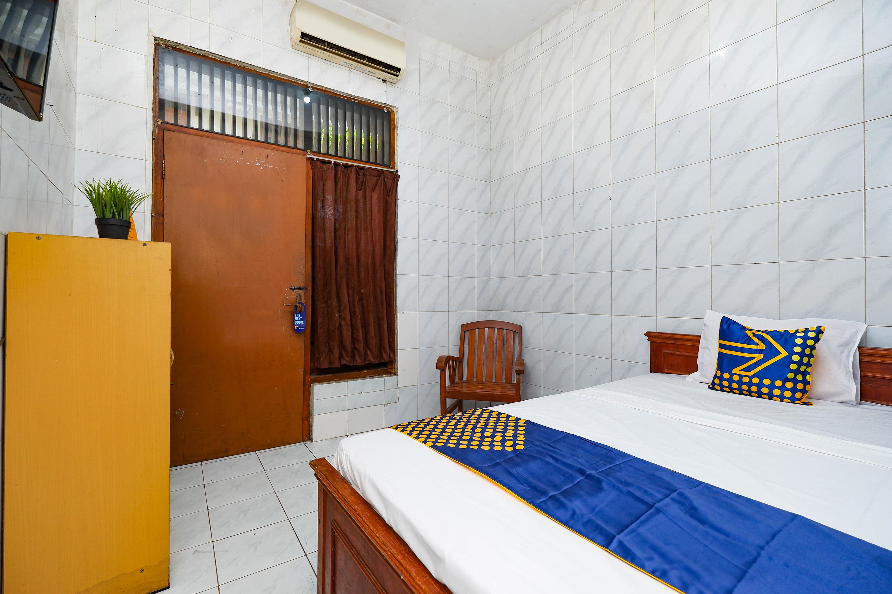 Spot On 2011 Hotel Mekar Sari Surakarta  Exterior photo