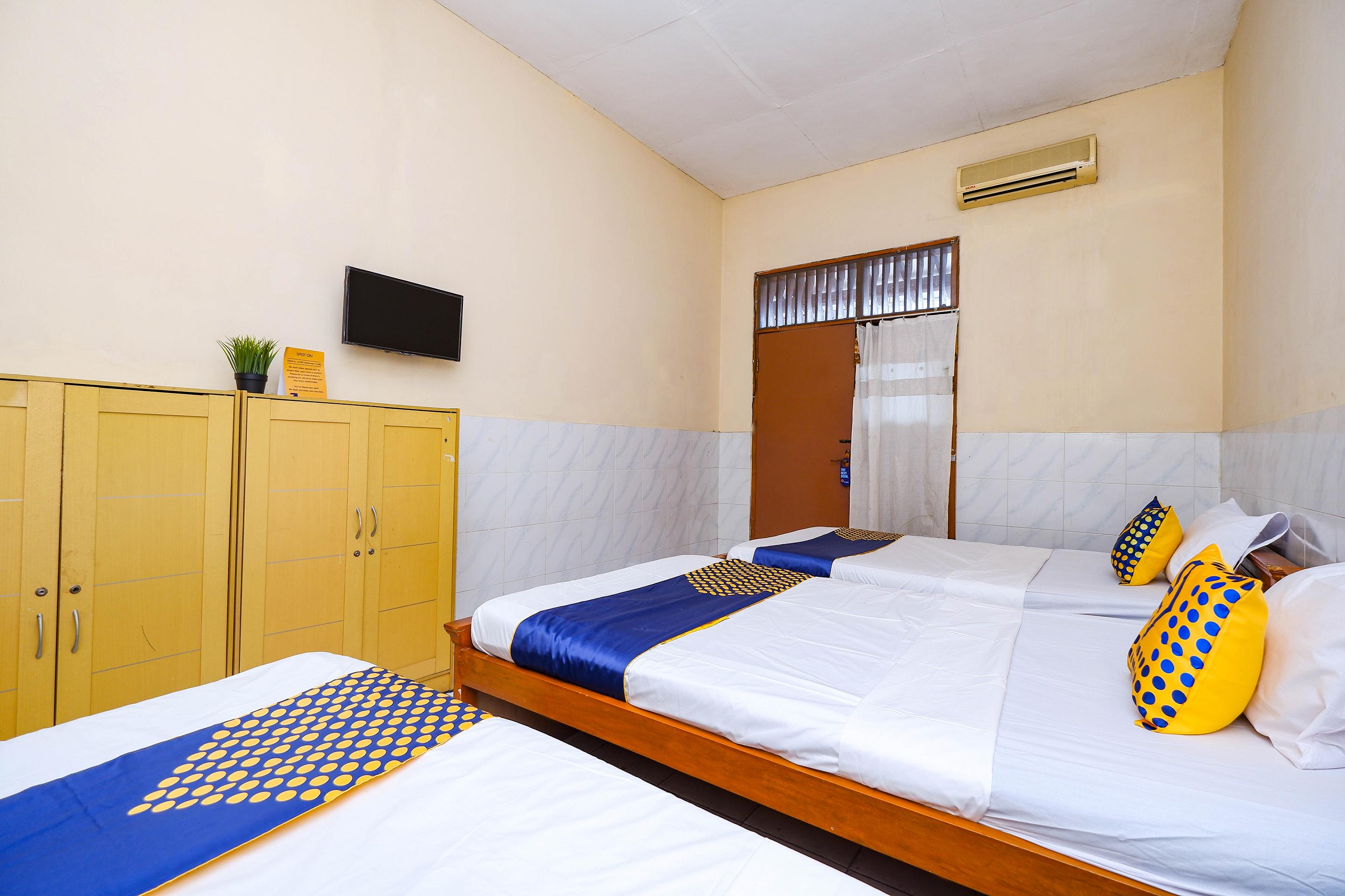 Spot On 2011 Hotel Mekar Sari Surakarta  Exterior photo