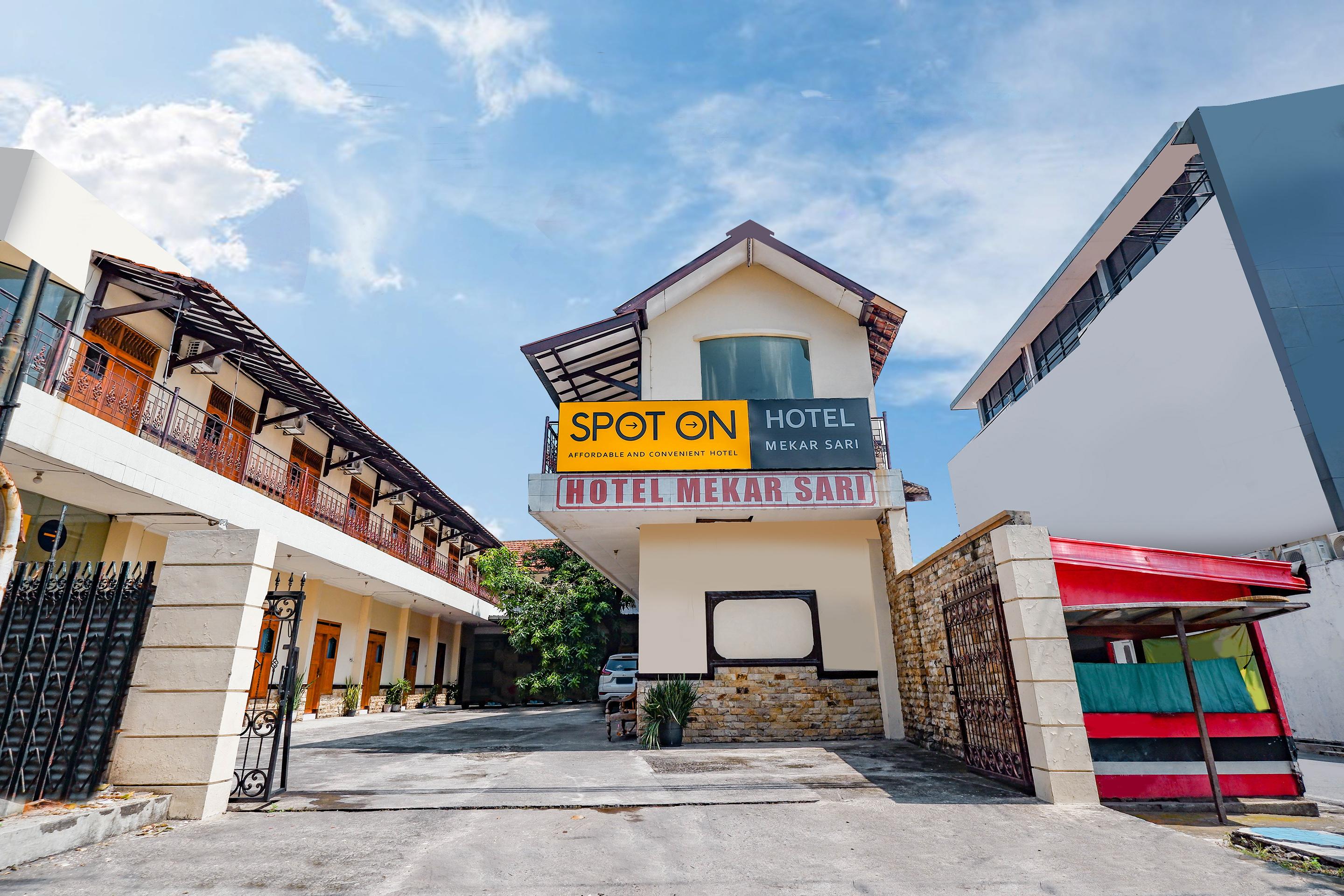 Spot On 2011 Hotel Mekar Sari Surakarta  Exterior photo